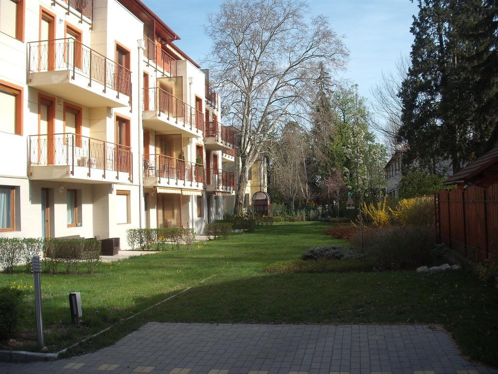 Villa Palazzo Apartments Siófok Kültér fotó