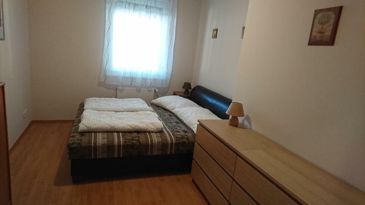 Villa Palazzo Apartments Siófok Kültér fotó